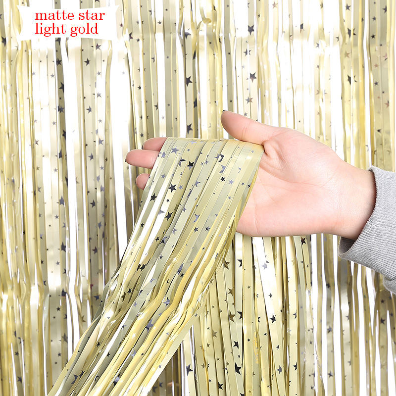新スタイル特別なパーティーの背景見掛け倒し箔フリンジカーテン - Tinsel Garland Decoration のレビューと価格