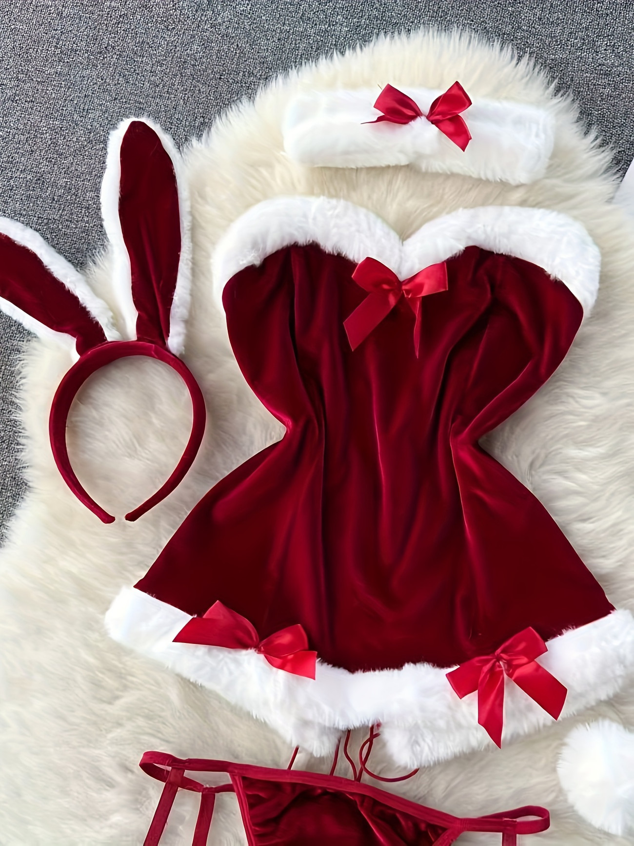 セクシーな赤いベルベットバニーランジェリーセット、女性用クリ - Christmas Stocking Hanging のレビューと価格